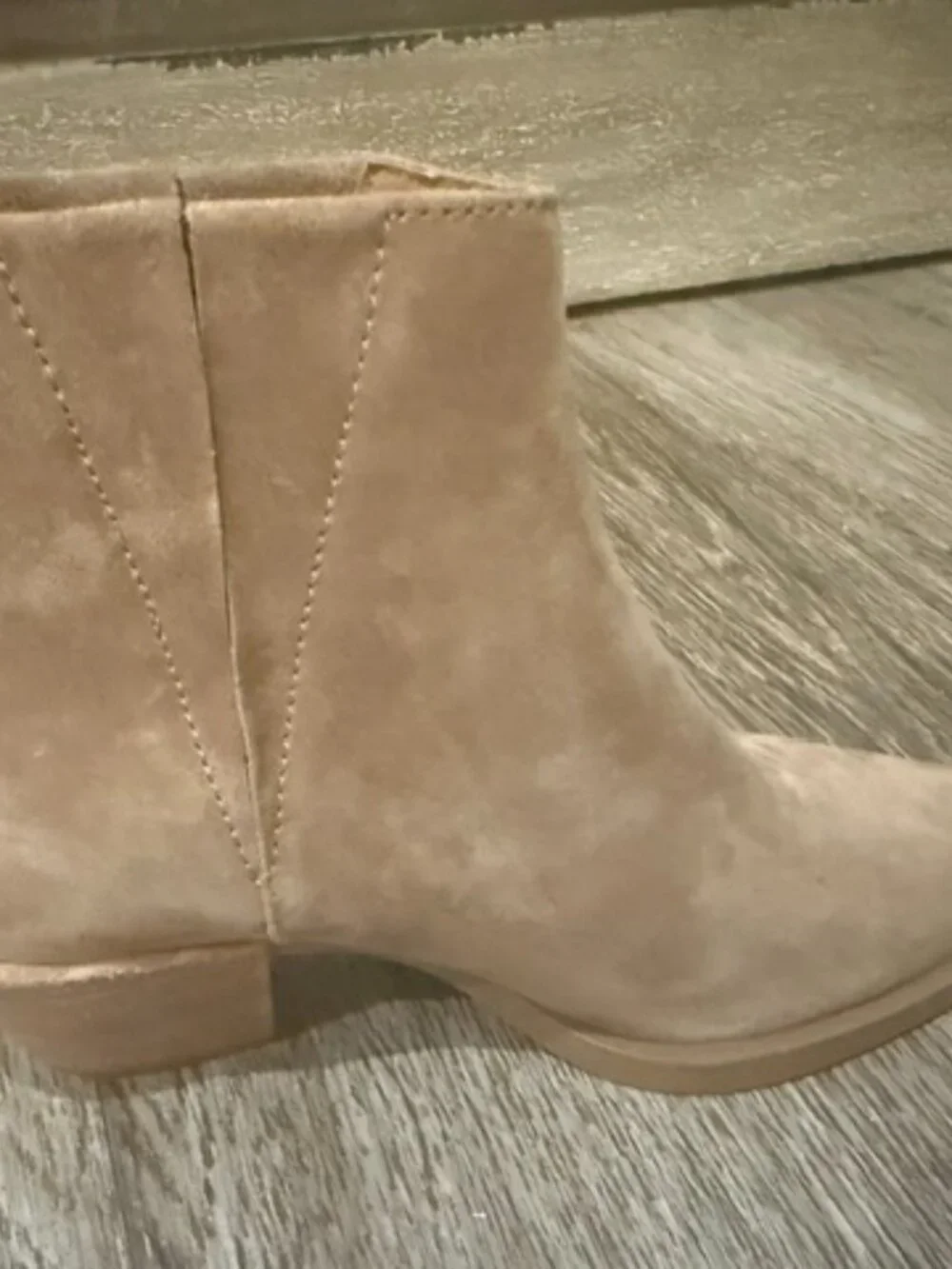 Unworn Rag & Bone Dart Suede Pull-On Ankle Booties Size 6 - Picture 3 of 8